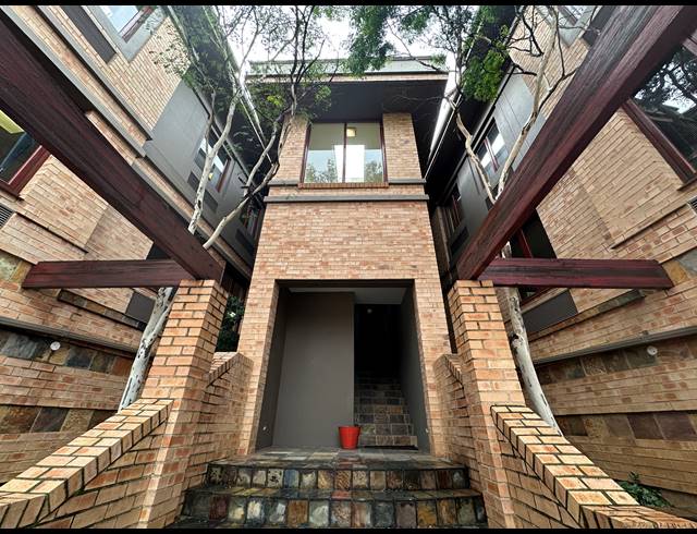 950M² OFFICE TO LET IN WOODMEAD